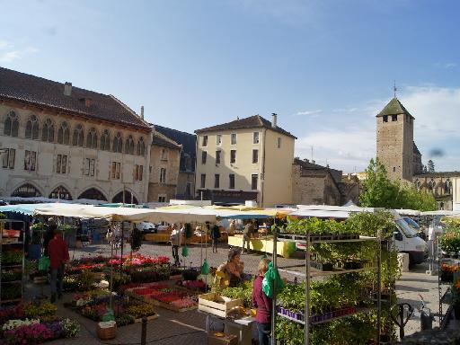 Marché de Cluny 1er juin 2019